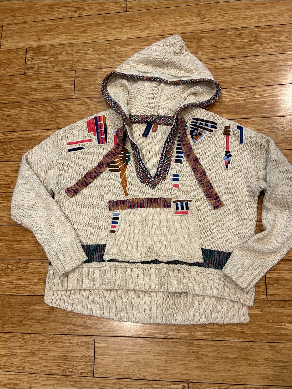 Pilcro Souvenir Poncho Anthropologie West Coast Cream Hoodie Sweater S NWOT - Picture 2 of 7